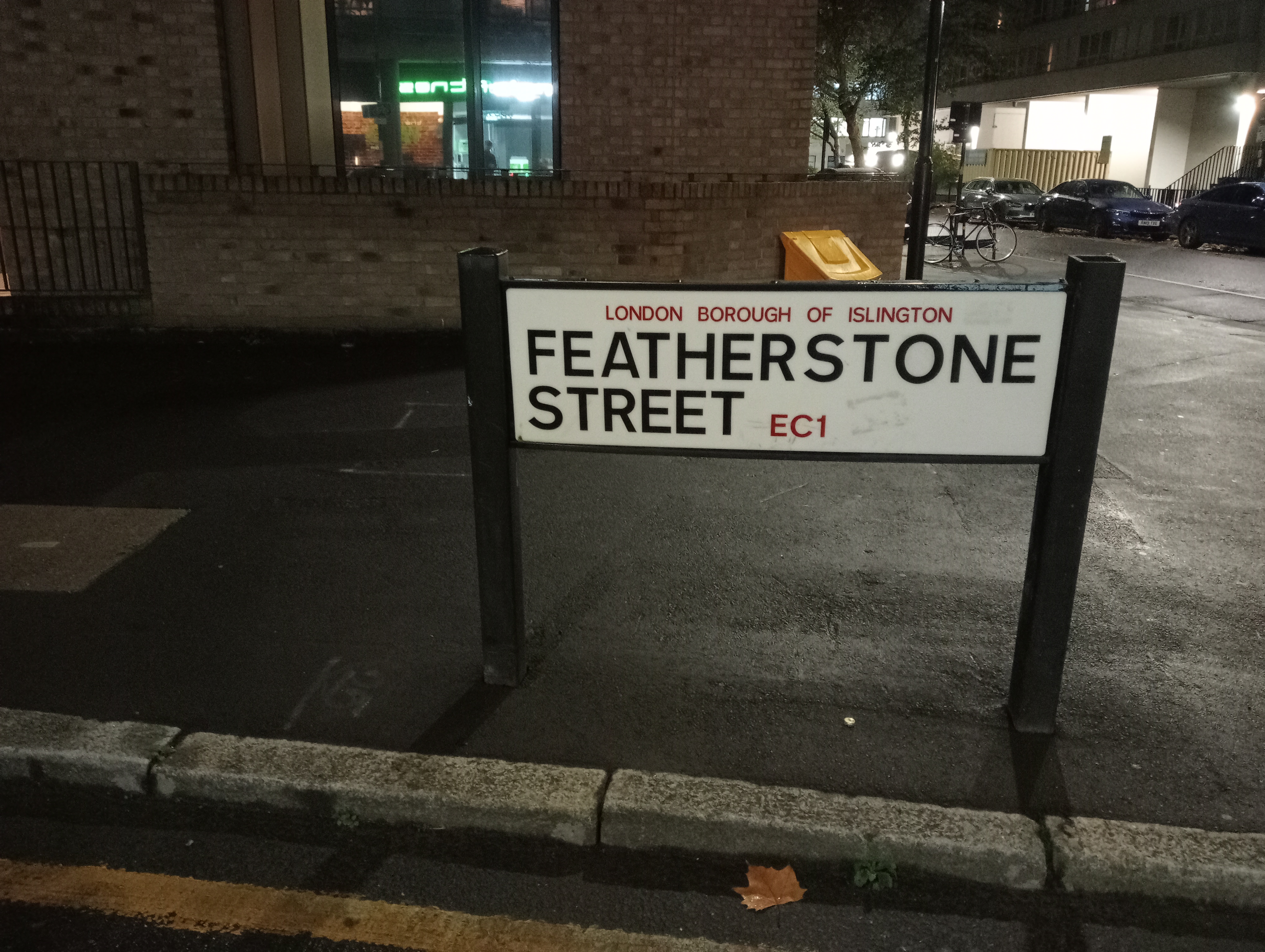 Featherstone st sign
